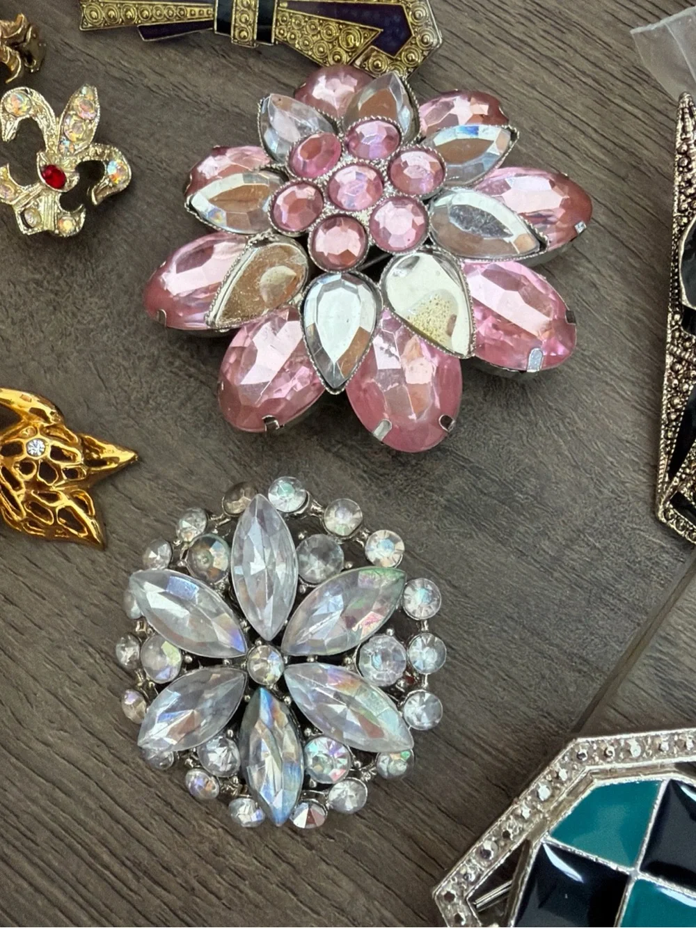N/A assorted women’s